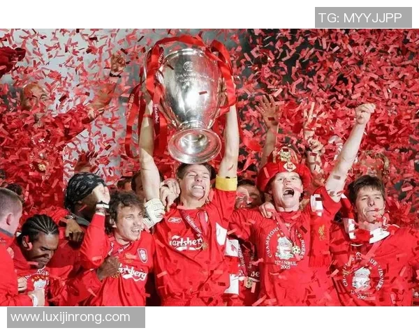 中国足球历史的辉煌与挑战：从早期发展到现代化进程的全景回顾